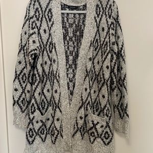 Pattern cardigan